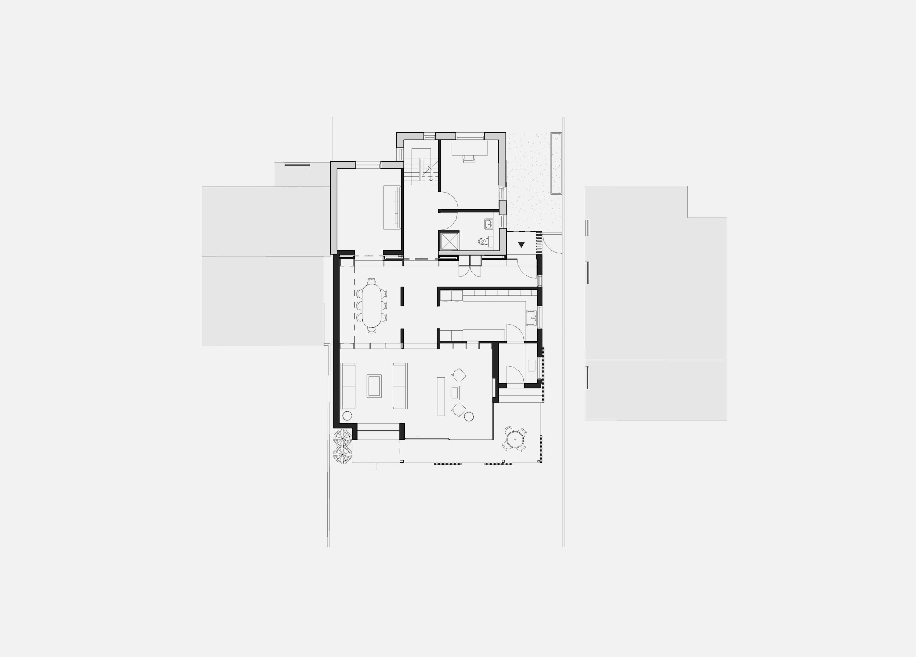 Ground floor plan drawing showing the relocated side entrance at Hills Avenue, Cambridge, with circulation running to the centre of the plan and living and dining spaces beyond.