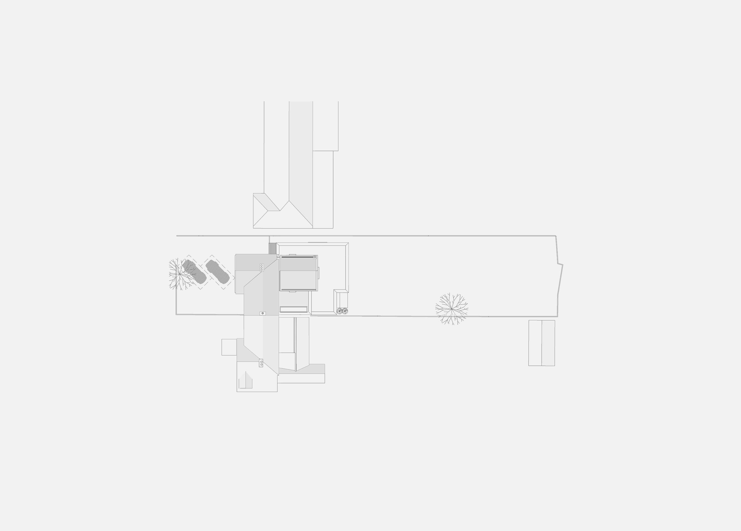Roof plan drawing of the Hills Avenue house, Cambridge, with the house set at one end of a 43 metre garden.