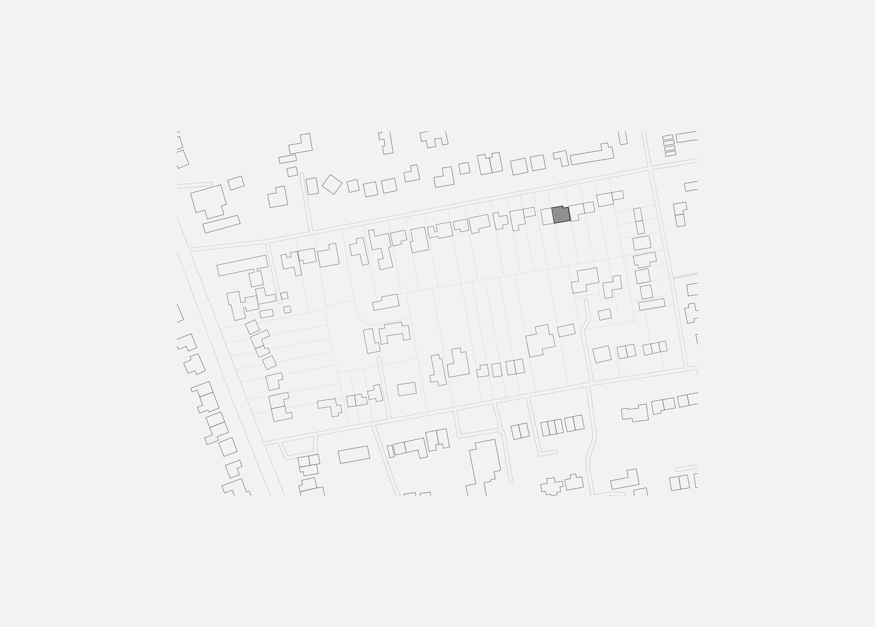 Site plan of the house on Hills Avenue, Cambridge, shaded dark within the surrounding street pattern of interwar semi-detached houses and long rear gardens.